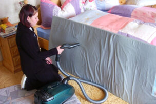 geovial radiation protection mat vacuuming1