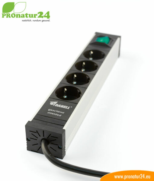 Shielded power strip with on/off switch, 4 sockets
