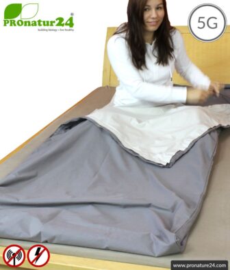 Shielding sleeping bag TSB Elektrosmog PRO with protection against HF electrosmog by radio up to 41 dB (WLAN, mobile phone). Groundable. Effective against 5G!
