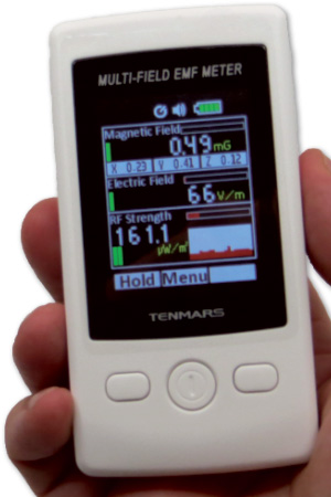 TENMARS TM-190 Multi-Field EMF Meter.