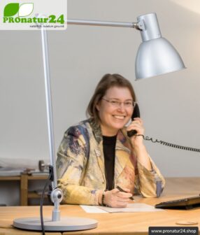 Shielded lamp for desk and workplace. Ideal work lamp. 48 Watt. E27. Alu-silver design. Choose the bracket!