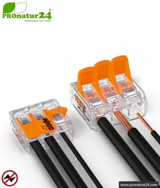 WAGO compact splicing connector, Series 221 | Model 221-412 | for 2 solid, fine-stranded and stranded conductors | Conductor cross-section 0.14mm² to 4mm² | 450V / 32 A | Alternative to luster terminal block