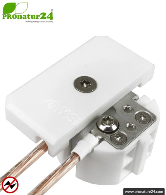 Grounding plug GP1