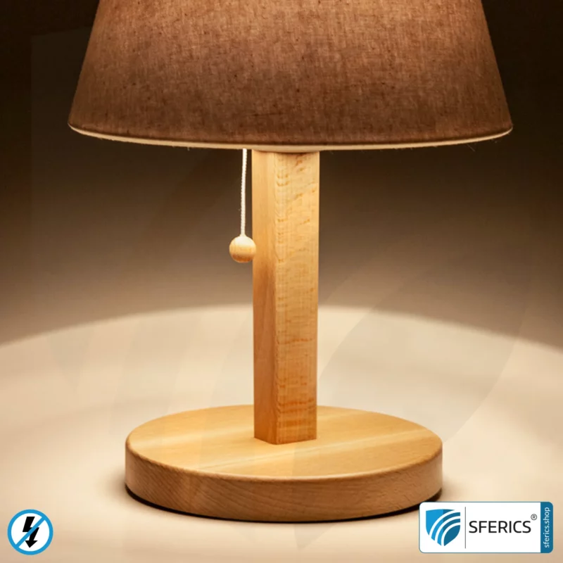 Shielded table lamp made of beech wood with lampshade in NATURAL color | made of chintz, a linen weave cotton fabric | 31 cm high. E27 socket. 40 watts.